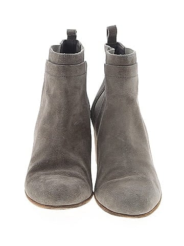 Vince. Ankle Boots (view 2)