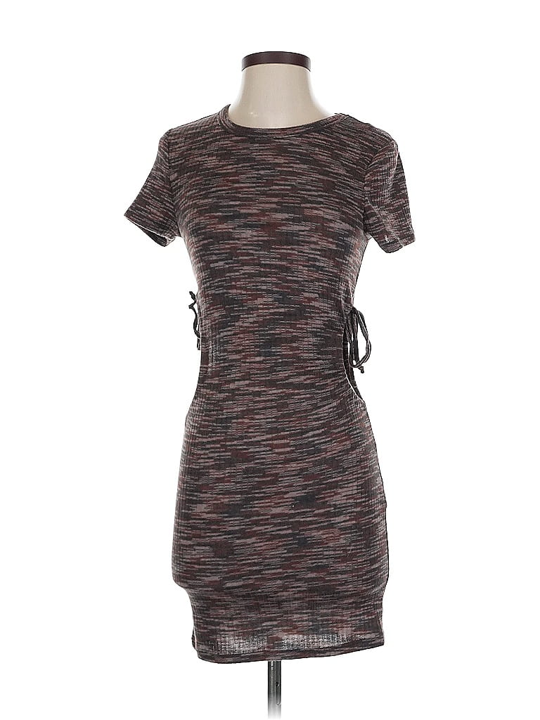 Click to view more detailed imagery on our partner's website Pre-owned Forever 21 Casual Dress In Gray