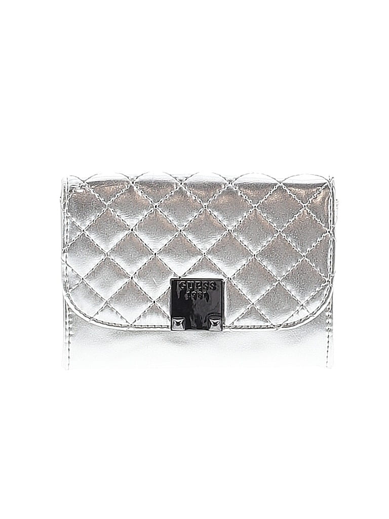 Pre-owned Guess Coin Purse In Silver