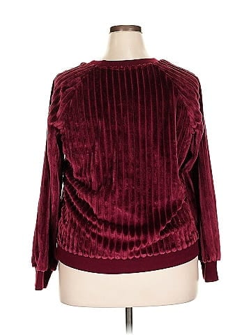 No Boundaries Pullover Sweater (view 2)
