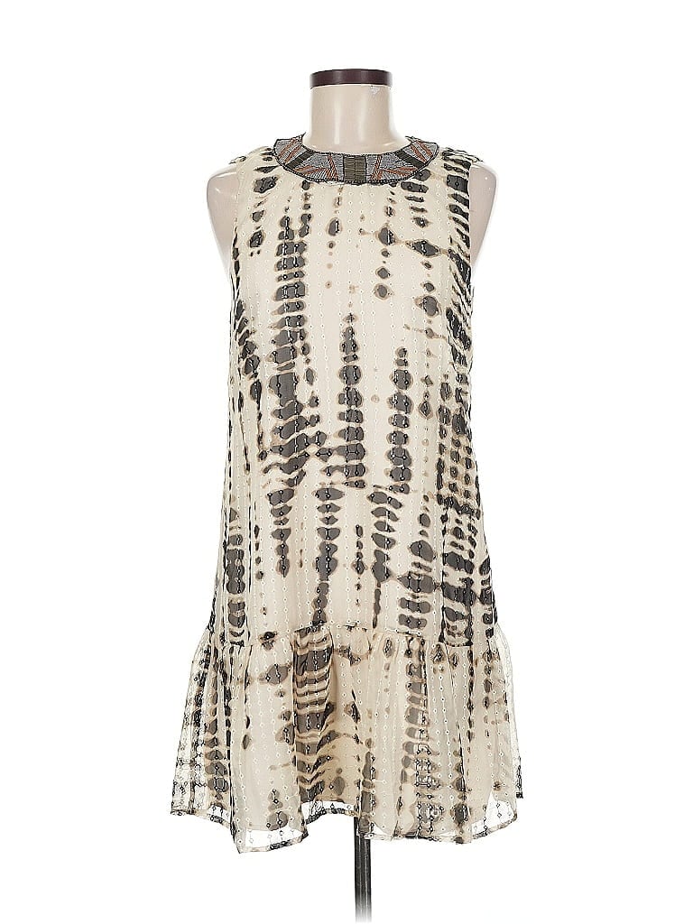 Pre-owned Twelfth Street By Cynthia Vincent Casual Dress In White