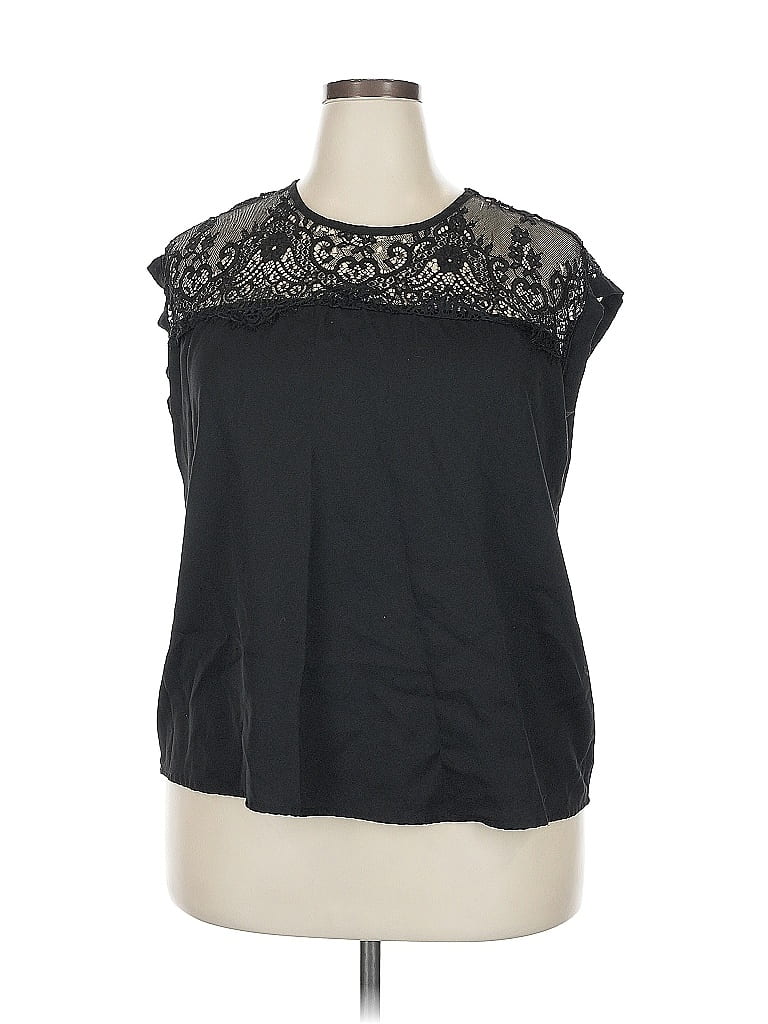SHEIN CURVE Pre-owned Sleeveless Blouse In Black