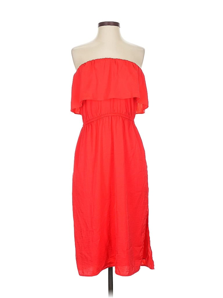 Click to view more detailed imagery on our partner's website Pre-owned Bcbgmaxazria Cocktail Dress In Red