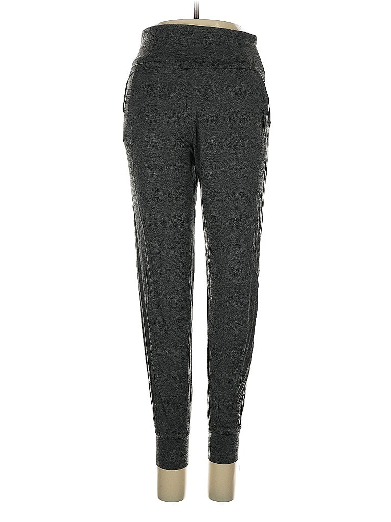 Click to view more detailed imagery on our partner's website Pre-owned Elan Active Pants In Gray
