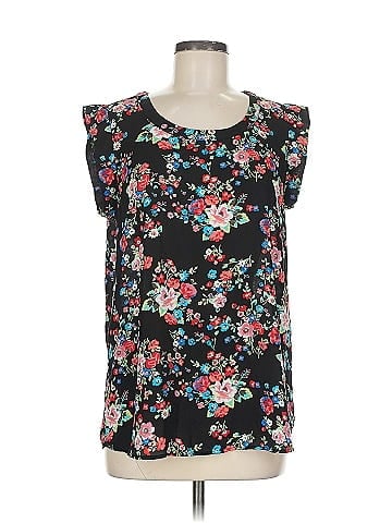 Pleione Sleeveless Blouse (view 1)