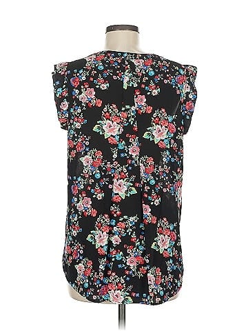 Pleione Sleeveless Blouse (view 2)