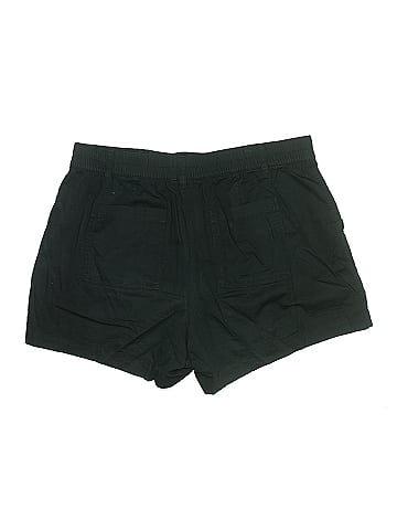 Gap Shorts (view 2)