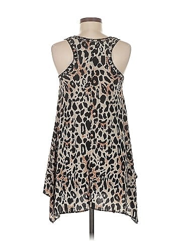 Isabella Rodriguez Casual Dress (view 2)