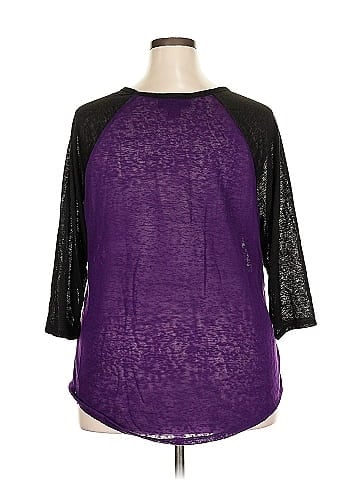 Lane Bryant 3/4 Sleeve T-Shirt (view 2)