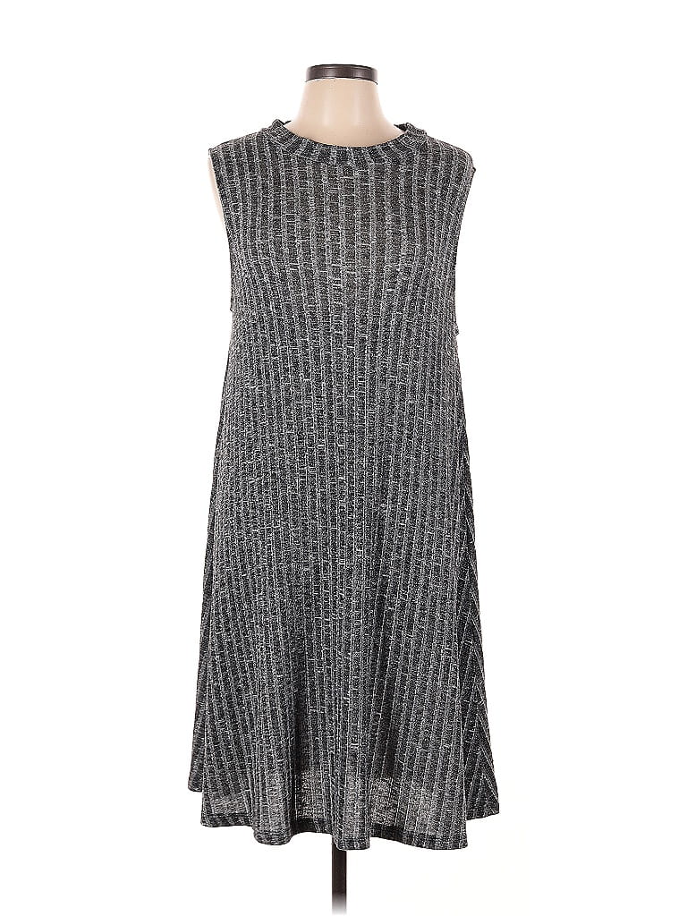 Pre-owned Everly Casual Dress In Gray