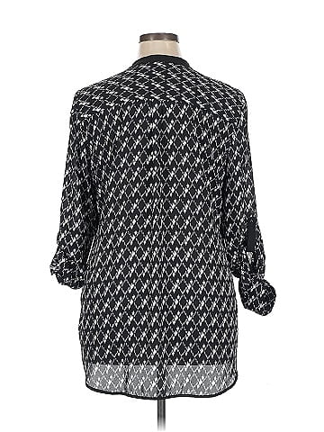 Roz & Ali 3/4 Sleeve Blouse (view 2)