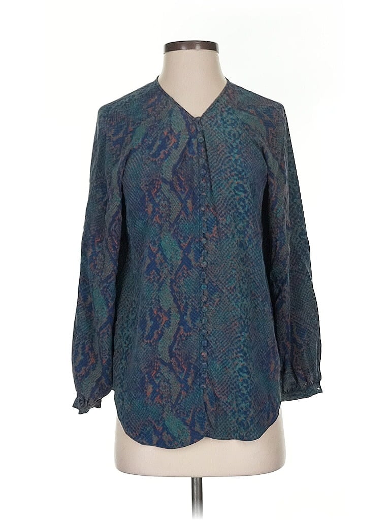 Click to view more detailed imagery on our partner's website Pre-owned Joie Long Sleeve Silk Top Teal Animal Print Pattern V Neck Tops In Blue