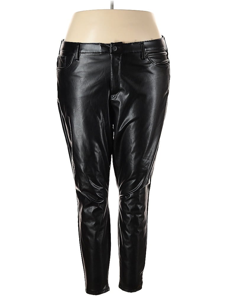 Pre-owned Torrid Faux Leather Pants In Black