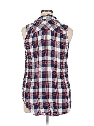 Rock & Republic Sleeveless Button-Down Shirt (view 2)