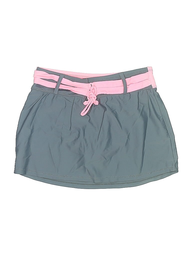 Click to view more detailed imagery on our partner's website Pre-owned Free Country Skort In Gray