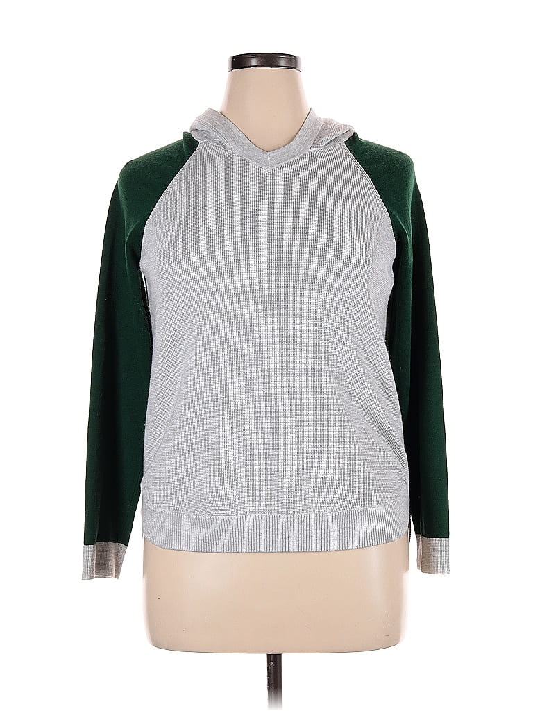 Click to view more detailed imagery on our partner's website Pre-owned Evolution By Cyrus Sweatshirt In Silver