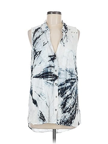 Rock & Republic Sleeveless Blouse (view 1)