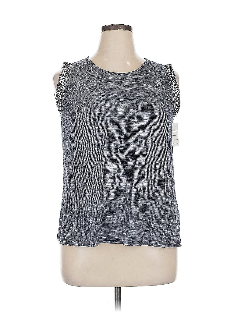 Pre-owned W5 Sleeveless Top Gray Keyhole Neckline Tops