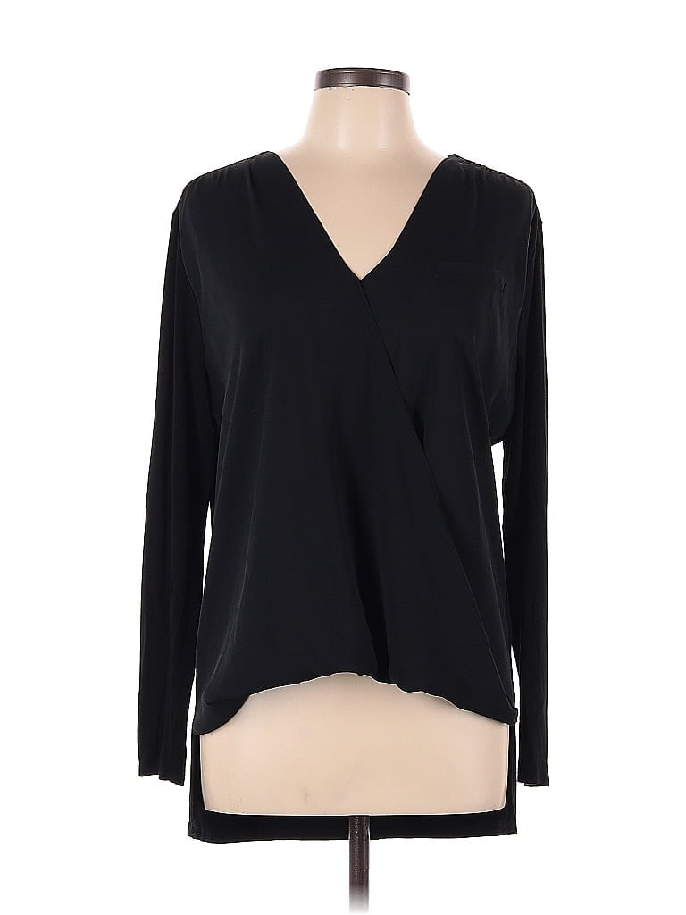 Pre-owned Vince Camuto Long Sleeve Top Black V Neck Tops