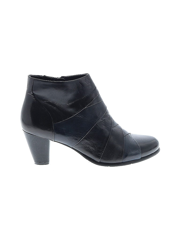 Pre-owned Regarde Le Ciel Ankle Boots In Black