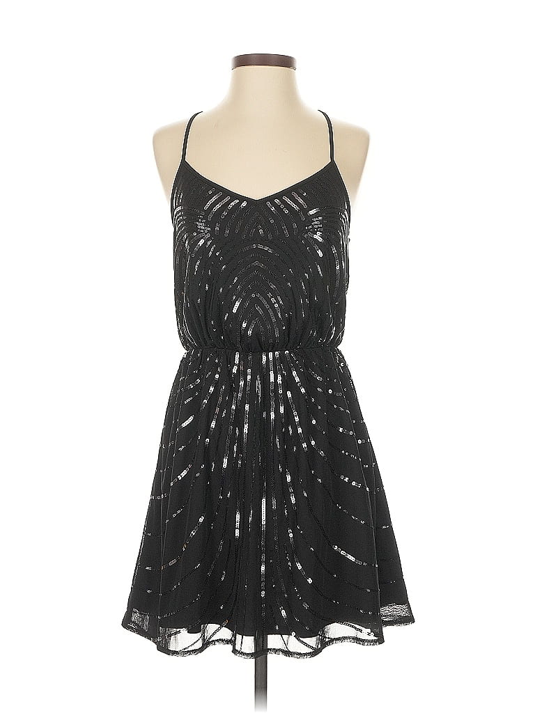 Click to view more detailed imagery on our partner's website Pre-owned Express Cocktail Dress In Black