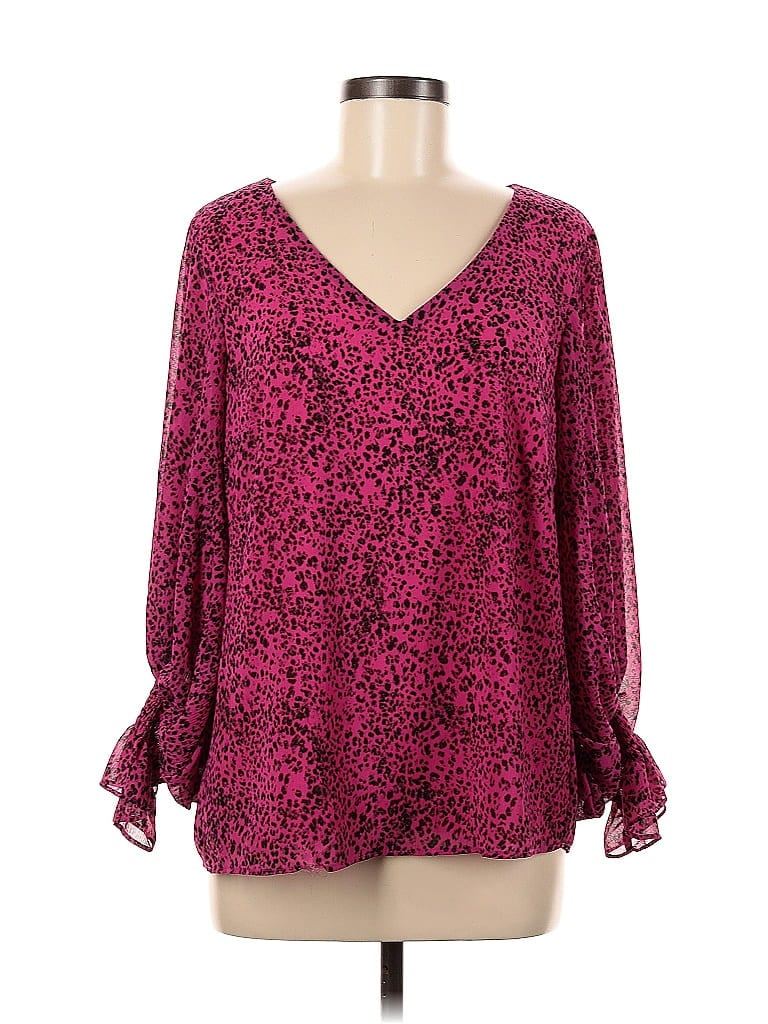 Click to view more detailed imagery on our partner's website Pre-owned Vince Camuto Long Sleeve Blouse In Pink