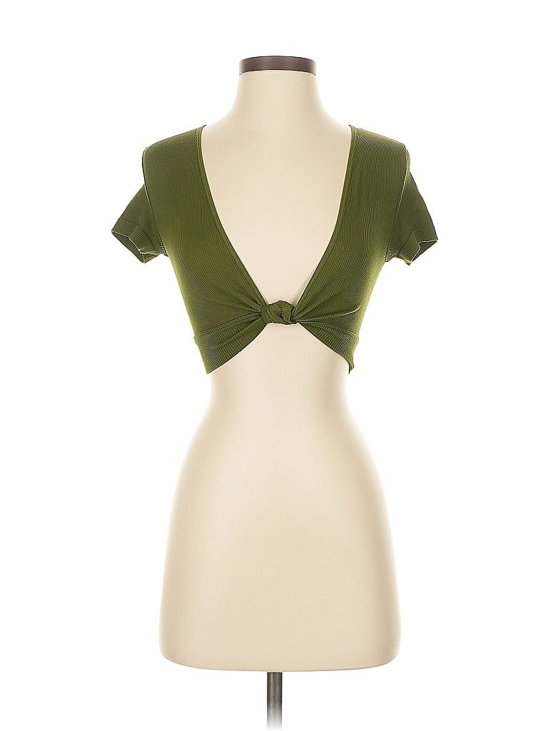 Pre-owned Wild Fable Short Sleeve T-shirt In Green