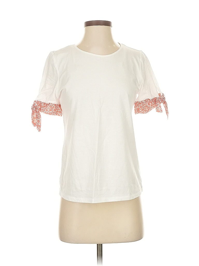 Click to view more detailed imagery on our partner's website Pre-owned Court & Rowe Short Sleeve Top Ivory Crew Neck Tops In White