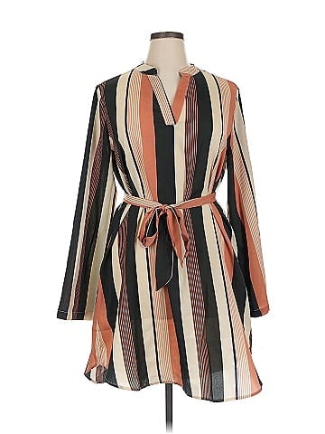 Emery Rose Casual Dress (view 1)