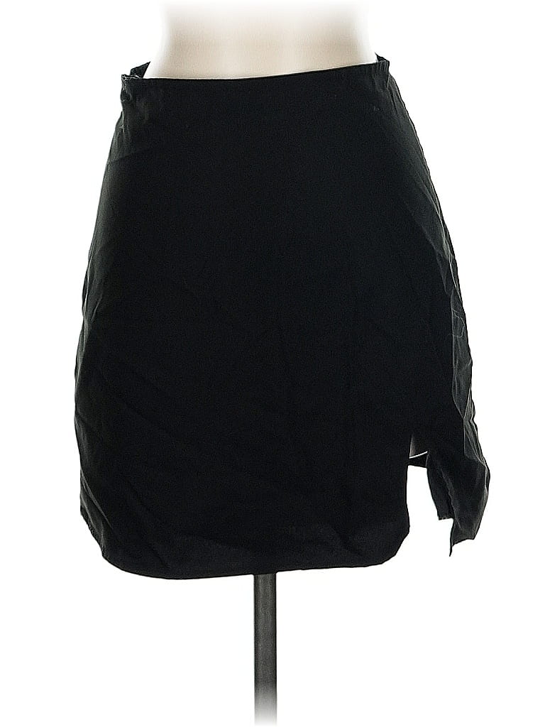 Pre-owned Shein Casual Skirt In Black