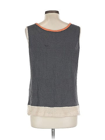 Dokotoo Sleeveless Top (view 2)