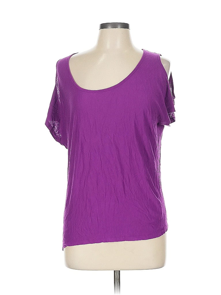 Click to view more detailed imagery on our partner's website Pre-owned Dkny Jeans Short Sleeve T-shirt In Purple