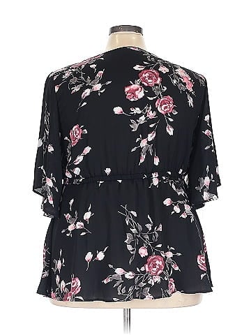 Torrid Short Sleeve Blouse (view 2)