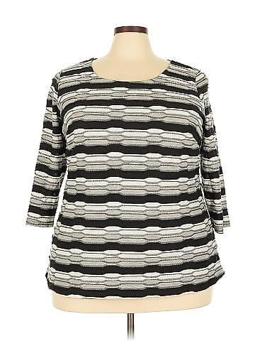 Roz & Ali 3/4 Sleeve Top (view 1)