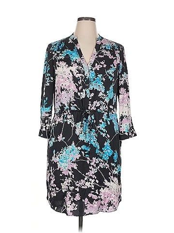 Diane von Furstenberg Casual Dress (view 1)