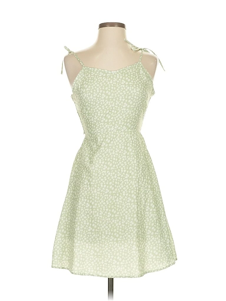 Click to view more detailed imagery on our partner's website Pre-owned Daisy Street Cocktail Dress In Green