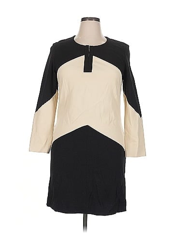 Diane von Furstenberg Casual Dress (view 1)