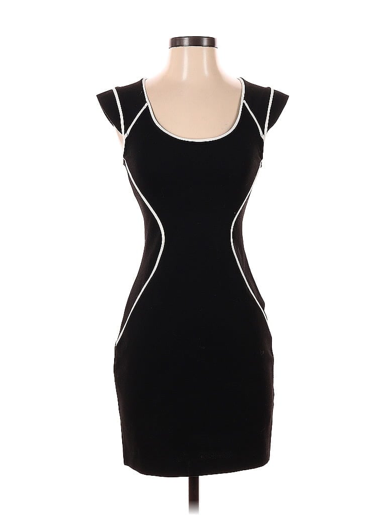 Pre-owned Express Outlet Cocktail Dress In Black