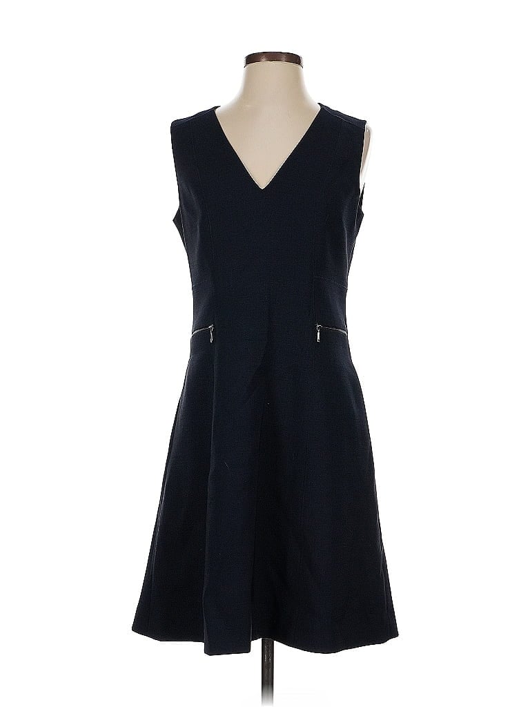 Click to view more detailed imagery on our partner's website Pre-owned Elie Tahari Casual Dress In Blue