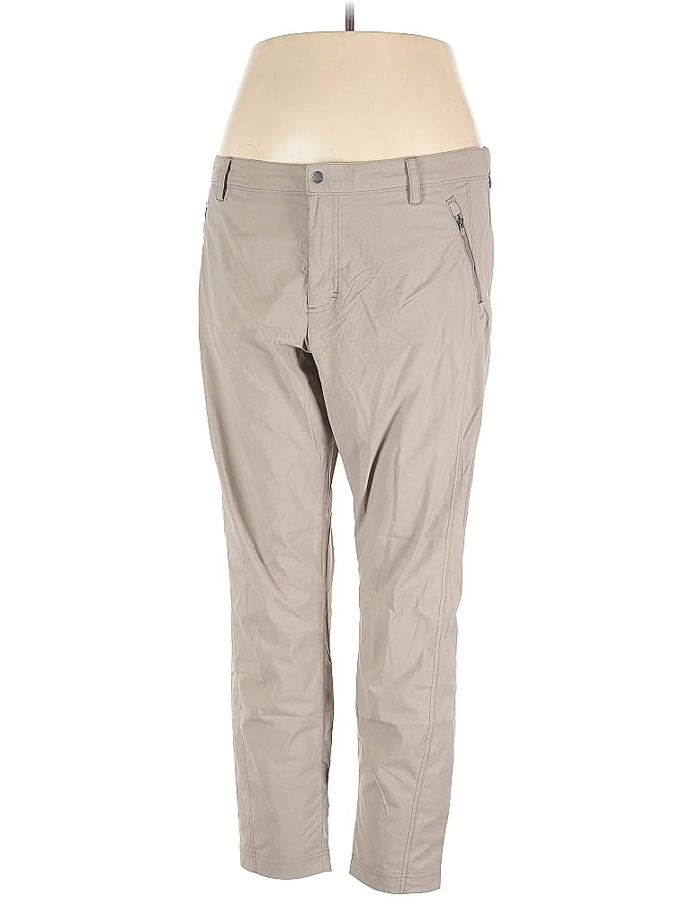 Click to view more detailed imagery on our partner's website Pre-owned L.l.bean Khaki Pant In Gray