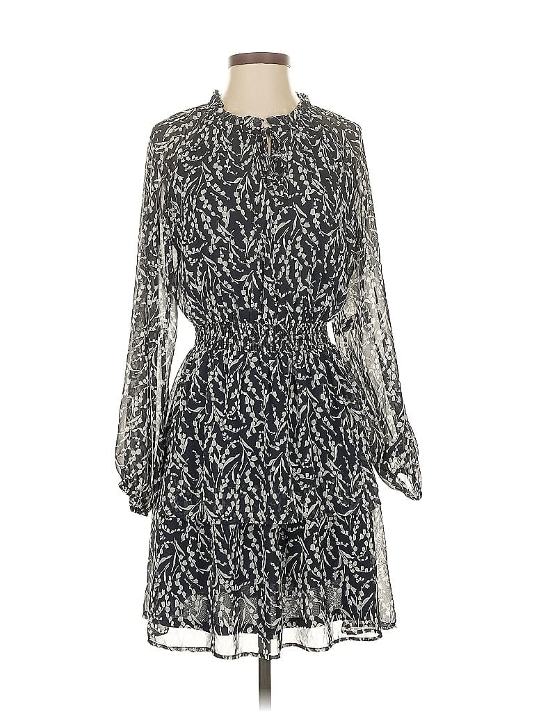 Pre-owned Collective Concepts Casual Dress In Silver