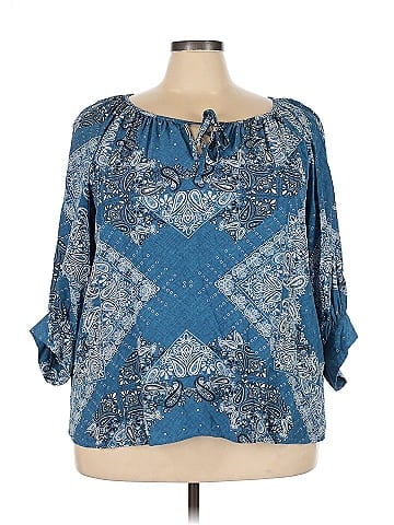 Karen Kane 3/4 Sleeve Blouse (view 1)