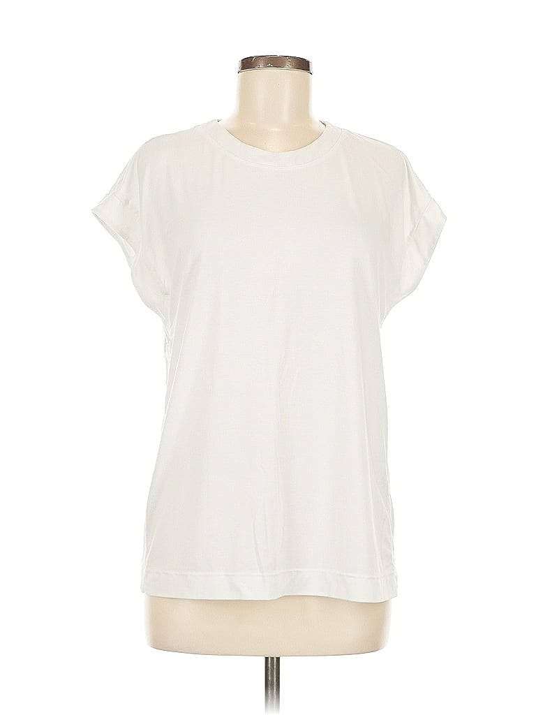 Click to view more detailed imagery on our partner's website Pre-owned Athleta Short Sleeve T-shirt In White