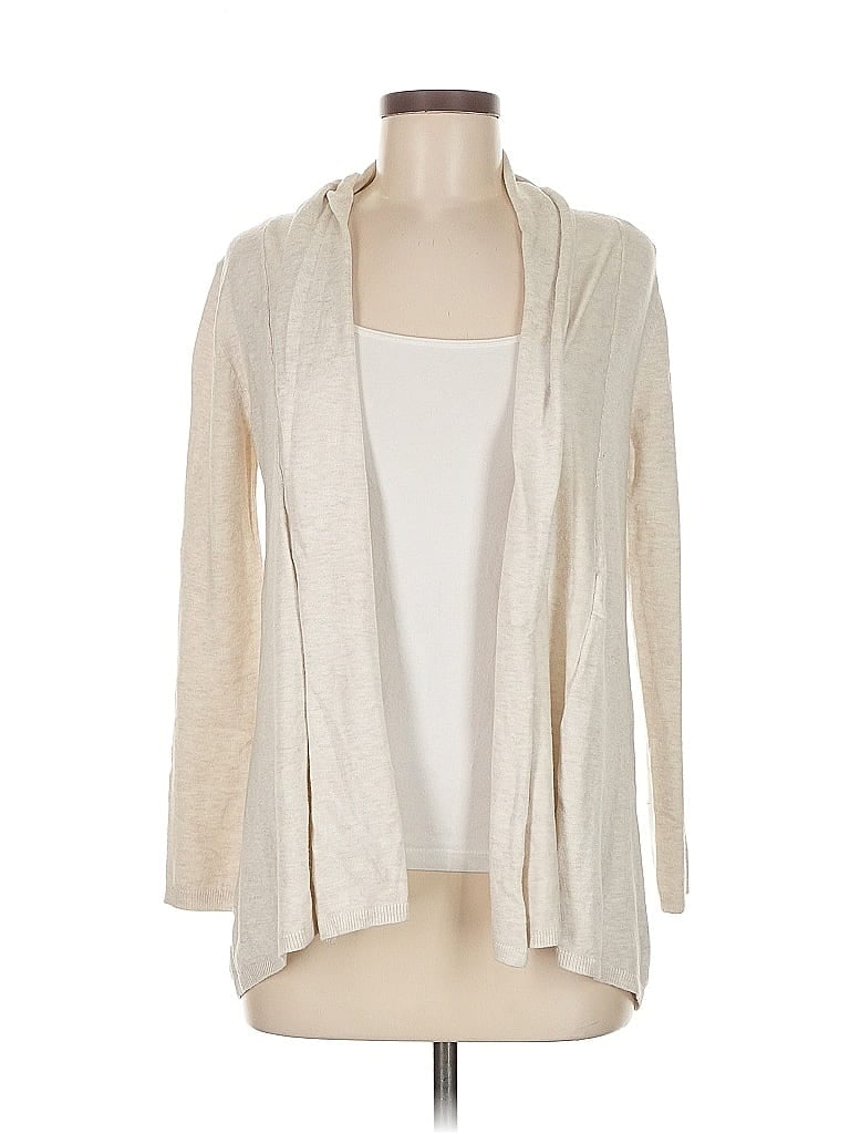 Click to view more detailed imagery on our partner's website Pre-owned Zara Cardigan Sweater In White