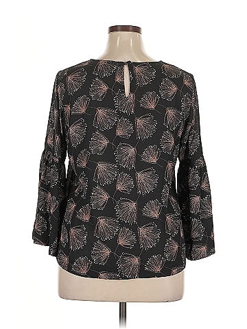 Veronica M. 3/4 Sleeve Blouse (view 2)