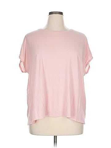 Victoria Sport Short Sleeve T-Shirt (view 1)