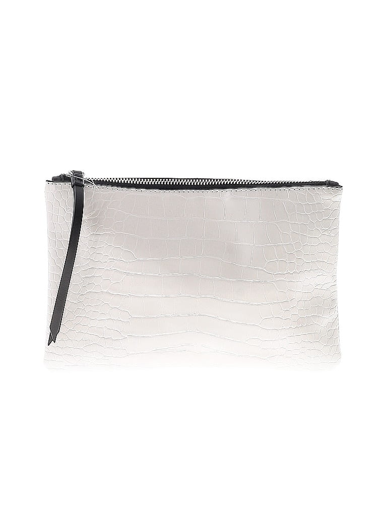 Click to view more detailed imagery on our partner's website Pre-owned Banana Republic Clutch In White