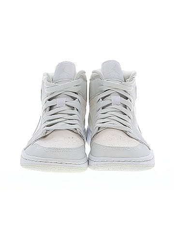 Air Jordan Sneakers (view 2)