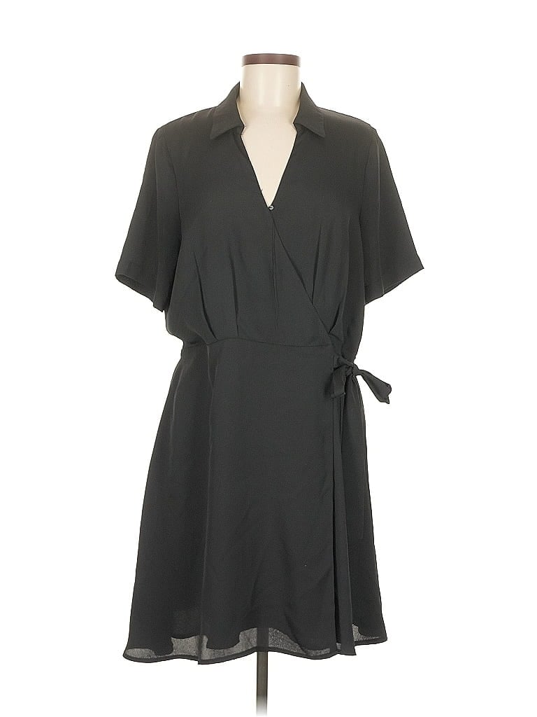Pre-owned Vince Camuto Casual Dress In Black