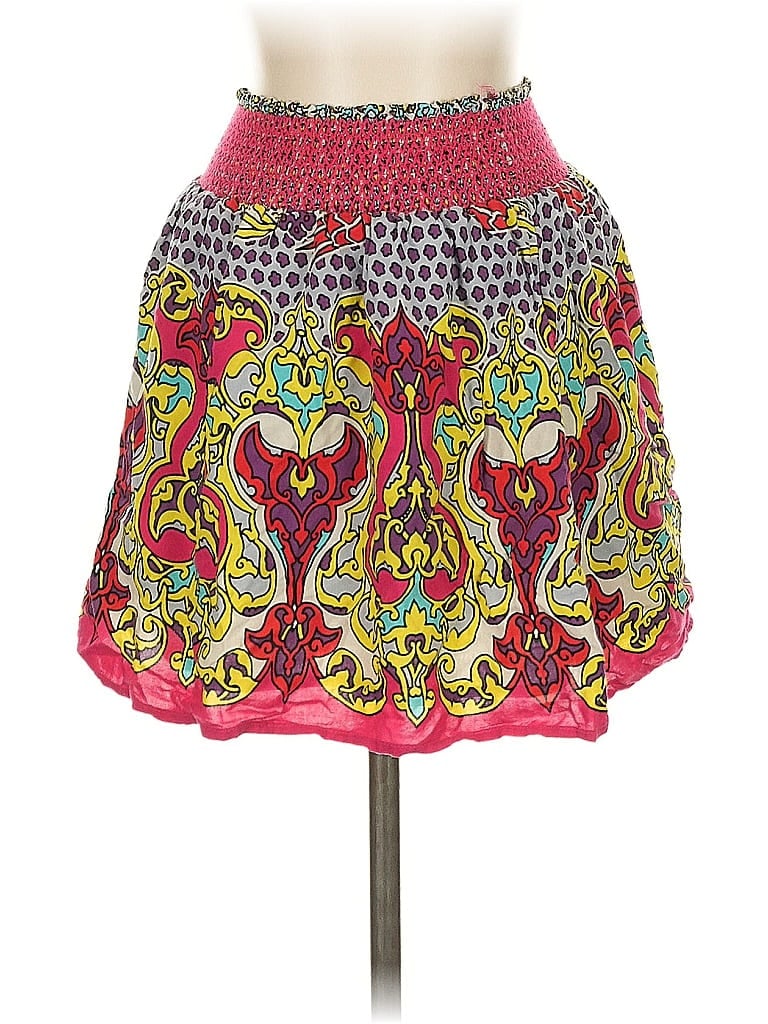 Click to view more detailed imagery on our partner's website Pre-owned Twenty One Casual Skirt In Red